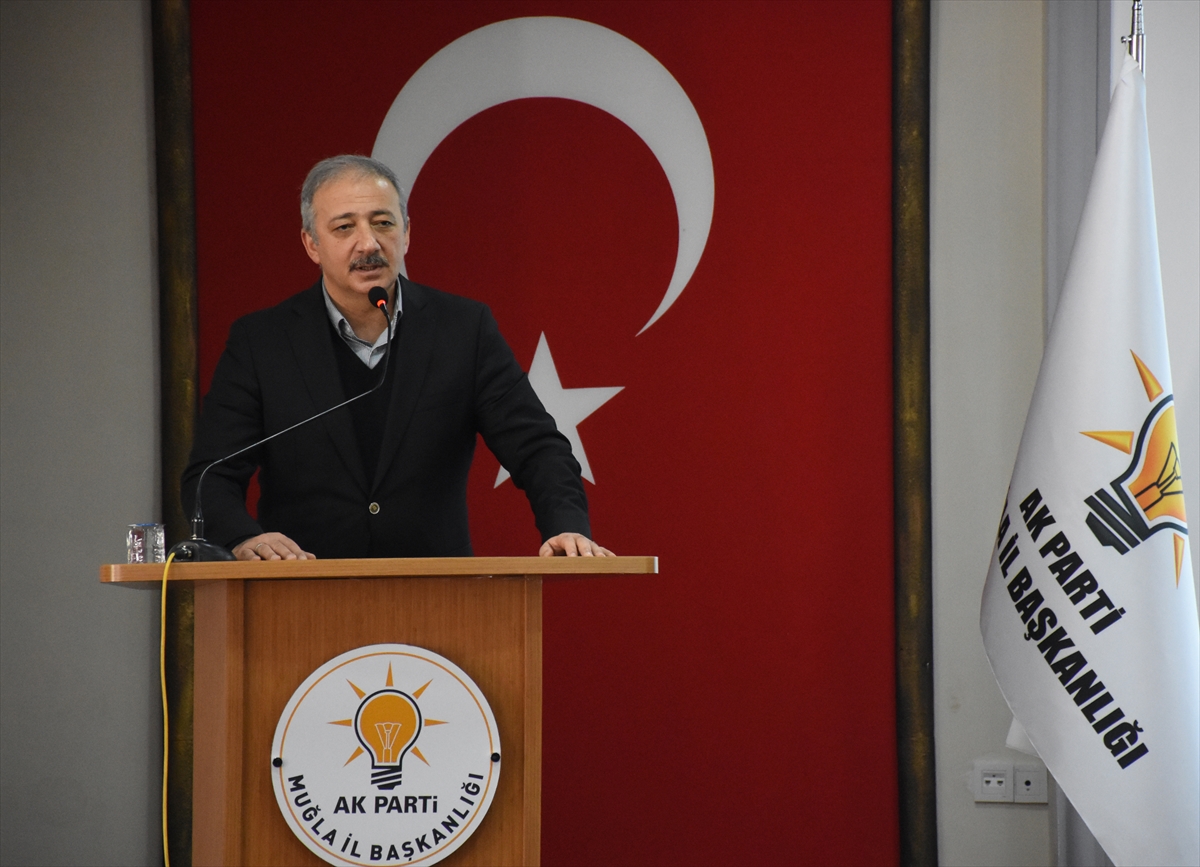 AK Partili Yavuz, partisinin Muğla İstişare Toplantısı'nda konuştu: