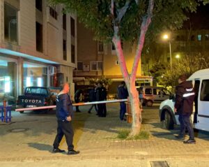 ANTALYA (AA) – Antalya'nın Alanya ilçesinde çıkan kavgada 11 kişi