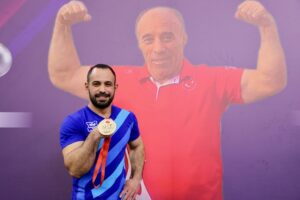 ESKİŞEHİR (AA) – Türkiye Vücut Geliştirme Fitness ve Bilek Güreşi