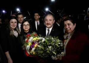 OSMANİYE (AA) – Sanayi ve Teknoloji Bakanı Mustafa Varank, Kadirli