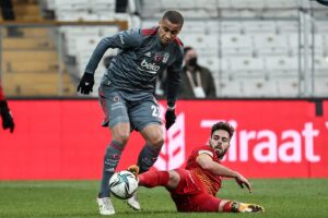 Stat: Vodafone Park Hakemler: Halil Umut Meler, Mustafa Emre Eyisoy,