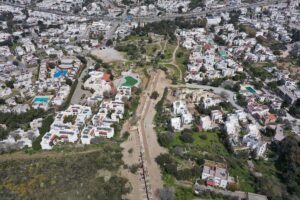 - Bodrum Belediye Başkanı Aras ile tur rehberleri alanda inceleme