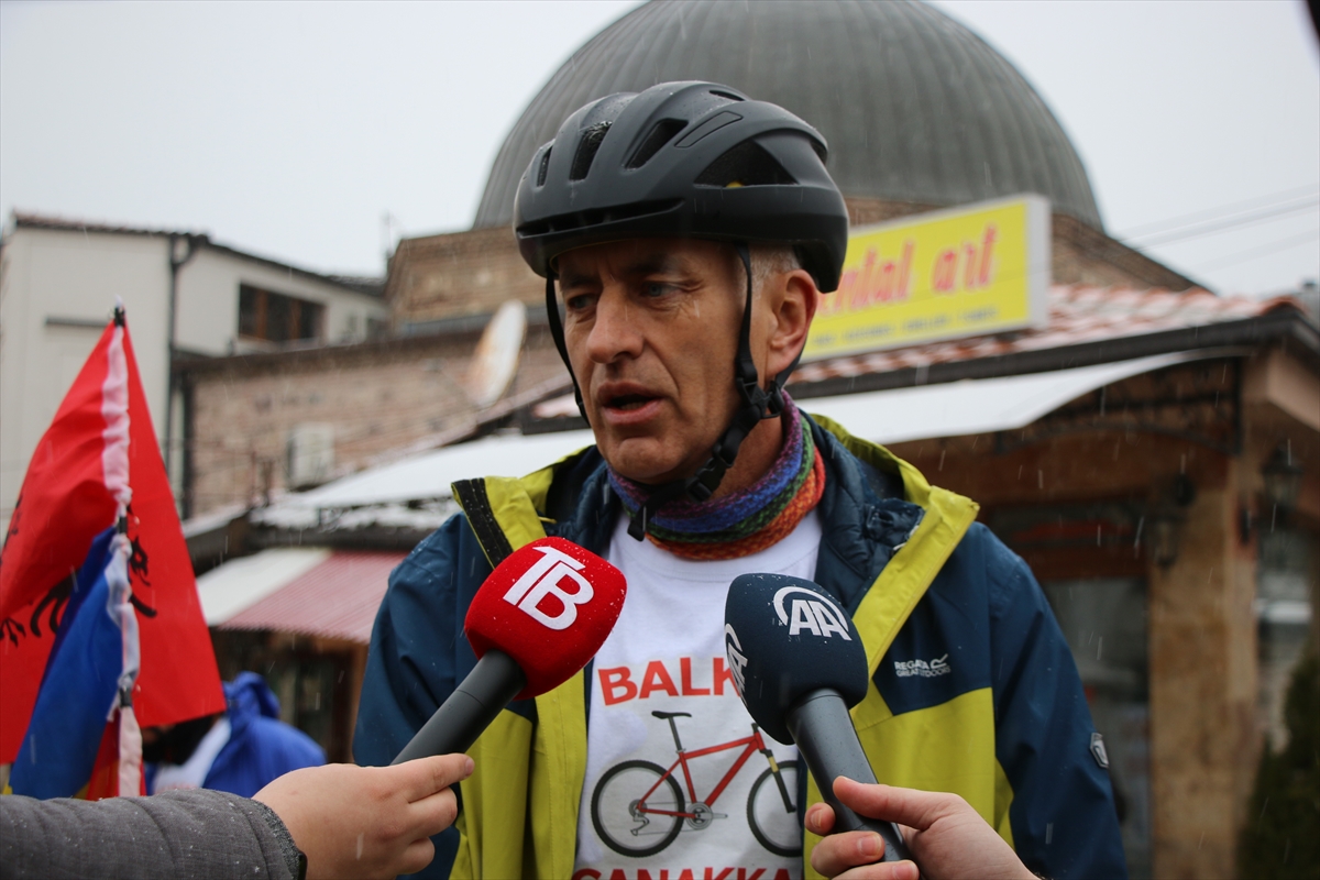 Çanakkale şehitleri için Balkanlar'dan gelecek bisikletçiler Üsküp'ten yola çıktı
