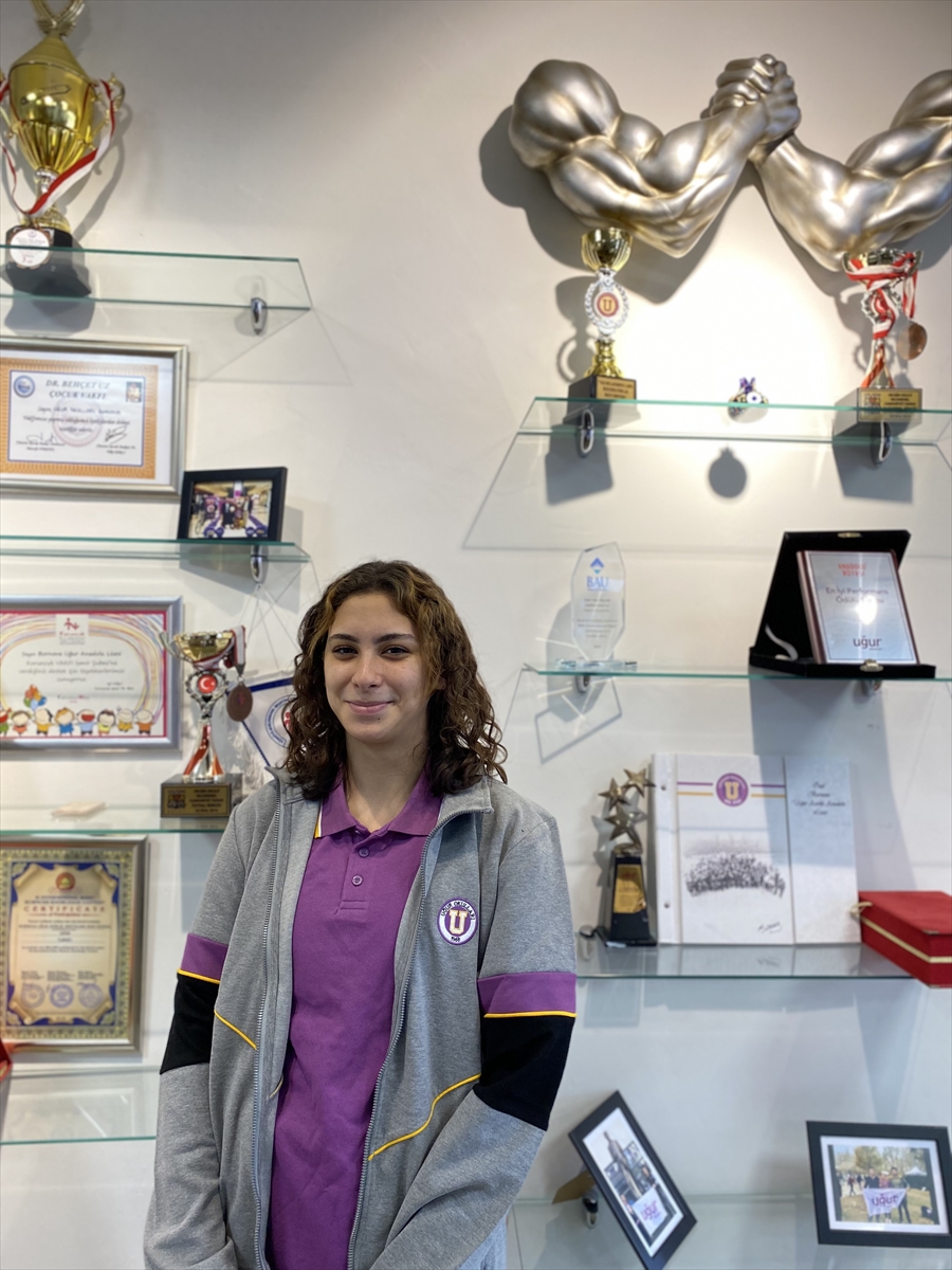 İSTANBUL (AA) – Trampolin Cimnastik Dünya Kupası'nda Türkiye'ye ilk altın