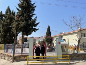 EDİRNE (AA) – Edirne'de bir ilköğretim okulunda sınıf öğretmeni, okulda