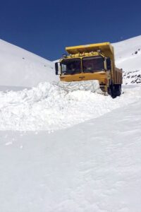 ELAZIĞ/ŞIRNAK (AA) – Elazığ ve Şırnak'ta kar yağışı nedeniyle 84