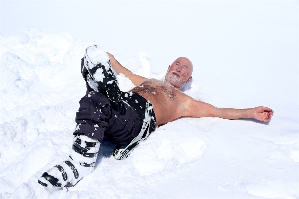 KAYSERİ (AA) – MÜZAHİM ZAHİD TÜZÜN – Kayseri'de 76 yaşındaki