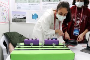 ERZURUM (AA) – Erzincan'da 2 ortaokul öğrencisi, rüzgar türbinlerini kullanarak