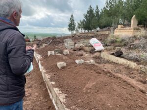 MARDİN (AA) – İstanbul'un Beylikdüzü ilçesinde eşi ve 2 çocuğunu