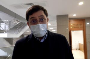 - Ara karar açıklanırken yaptıkları reddihakim talebinin mahkemeye dilekçeyle sunmaları