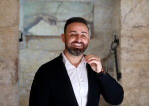 BEYTULLAHİM (AA) – KAYS EBU SEMRA – Filistinli orkestra şefi