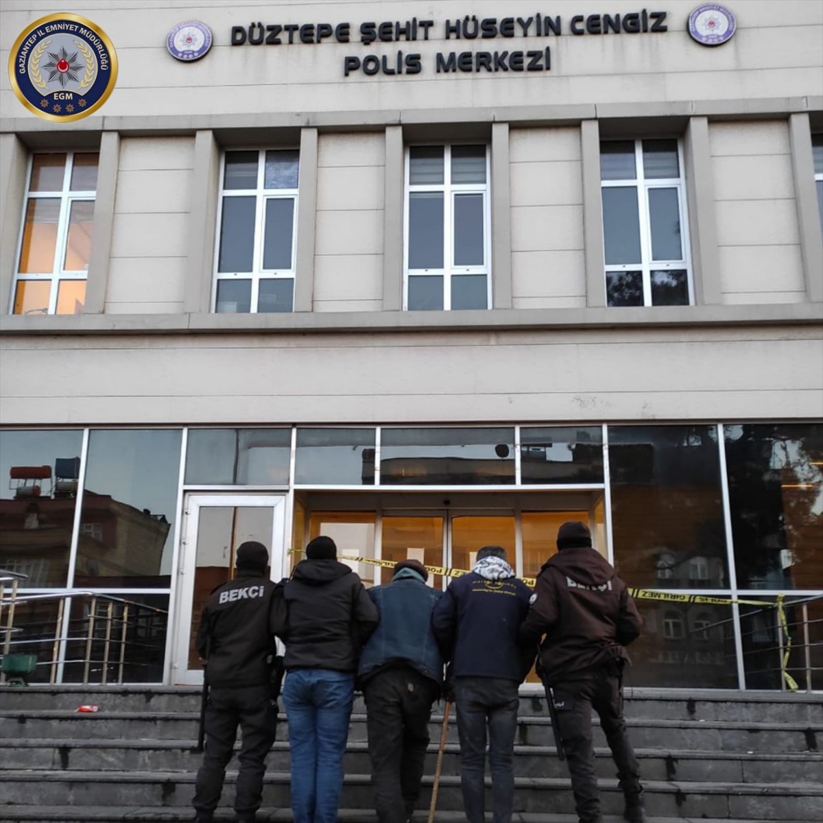 Gaziantep'te kablo çalan 3 zanlı tutuklandı