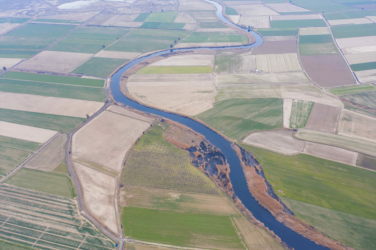 Gediz Nehri'ndeki kirliliğe anbean takip