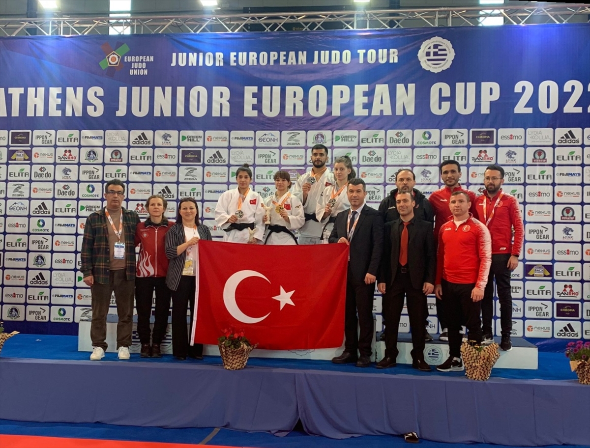 Genç milli judocular, Avrupa Kupası'nda biri altın dört madalya kazandı