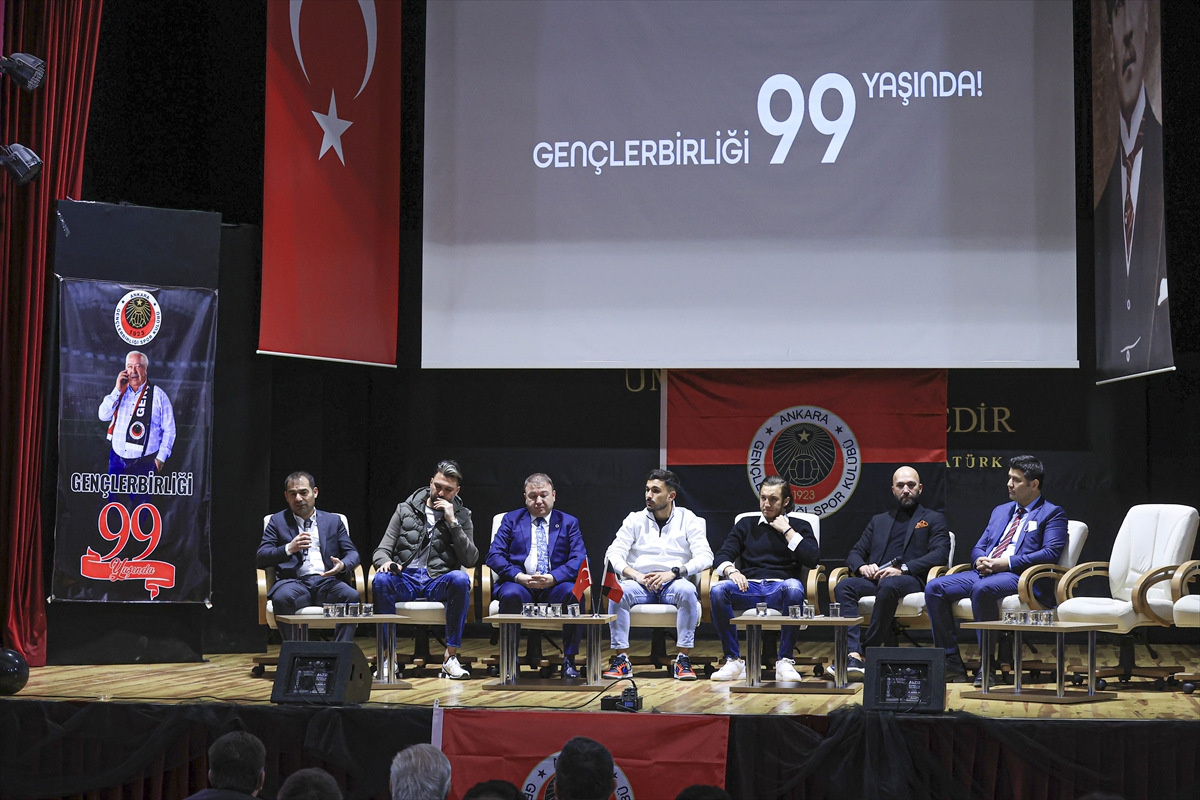 Gençlerbirliği heyeti, kulübün kurulduğu Ankara Atatürk Lisesi'ni ziyaret etti