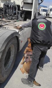 ANKARA (AA) – Ticaret Bakanı Mehmet Muş, Gürbulak Gümrük Kapısı'nda