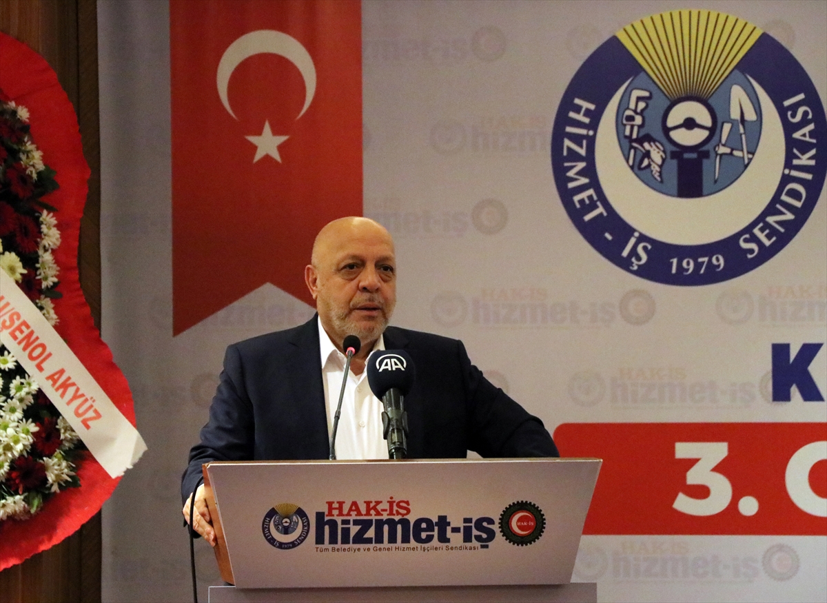 KOCAELİ (AA) – Hak-İş Genel Başkanı Mahmut Arslan, Rusya-Ukrayna savaşına