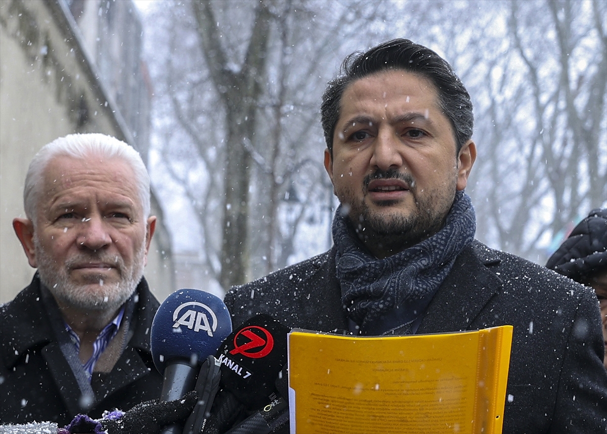 İBB'nin Çırağan Caddesi'ndeki ağaçları kesmesine tepki