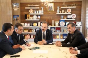 BİTLİS (AA) – İçişleri Bakan Yardımcısı İsmail Çataklı, Bitlis'in Ahlat