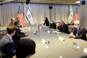 CENEVRE (AA) – İsrail Dışişleri Bakanı Yair Lapid, "Rusya'nın işgalini