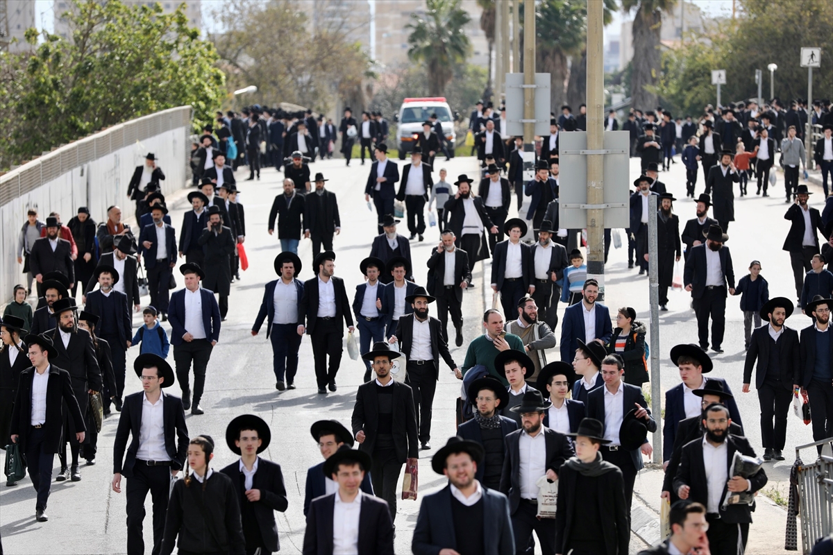 Olomon har bir teshikda