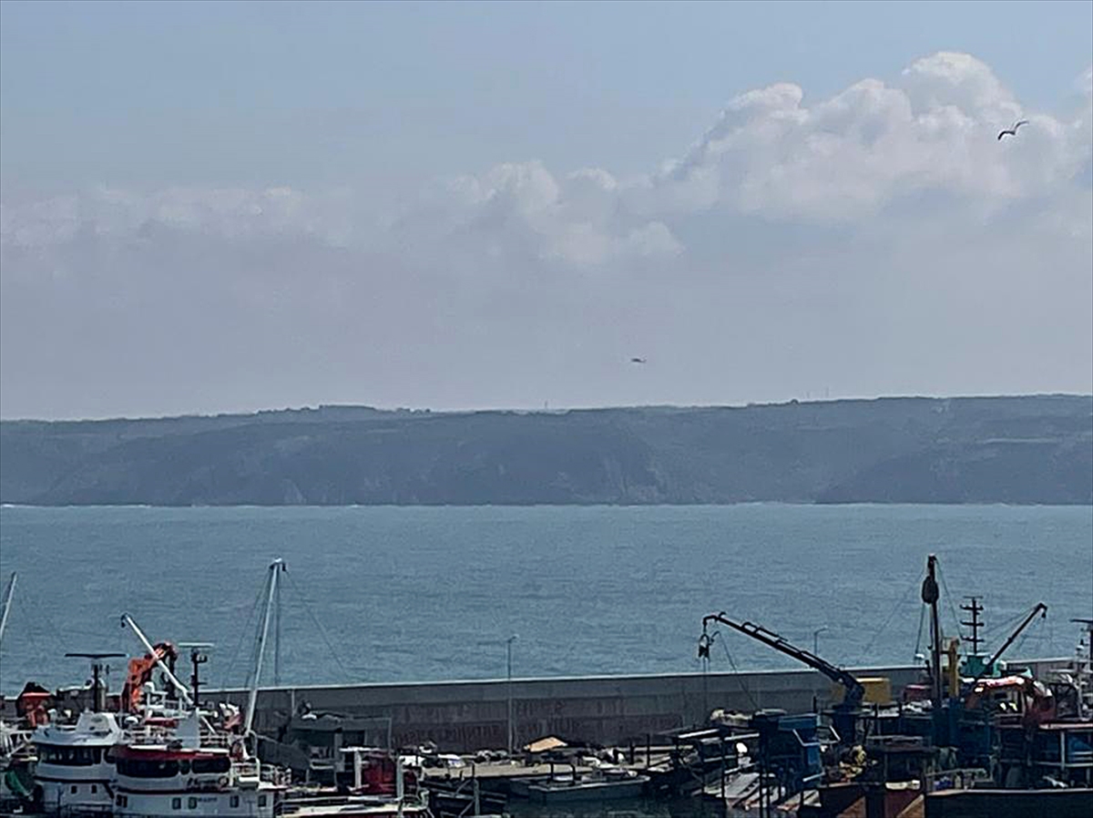 İstanbul Boğazı açıklarında mayın benzeri cisim ihtimaline karşı arama yapılıyor