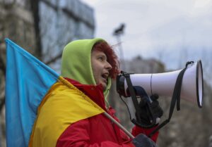 İSTANBUL (AA) – İstanbul'da yaşayan Ukraynalılar, Rusya'nın Ukrayna'ya saldırısını protesto
