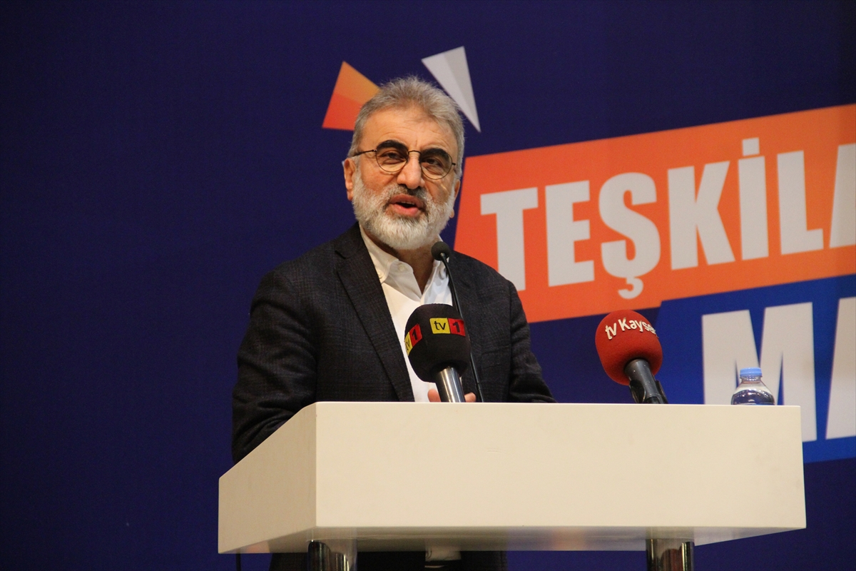 Kayseri'de AK Parti'nin “Teşkilat Akademisi Mahalle Yönetimleri” eğitimi başladı