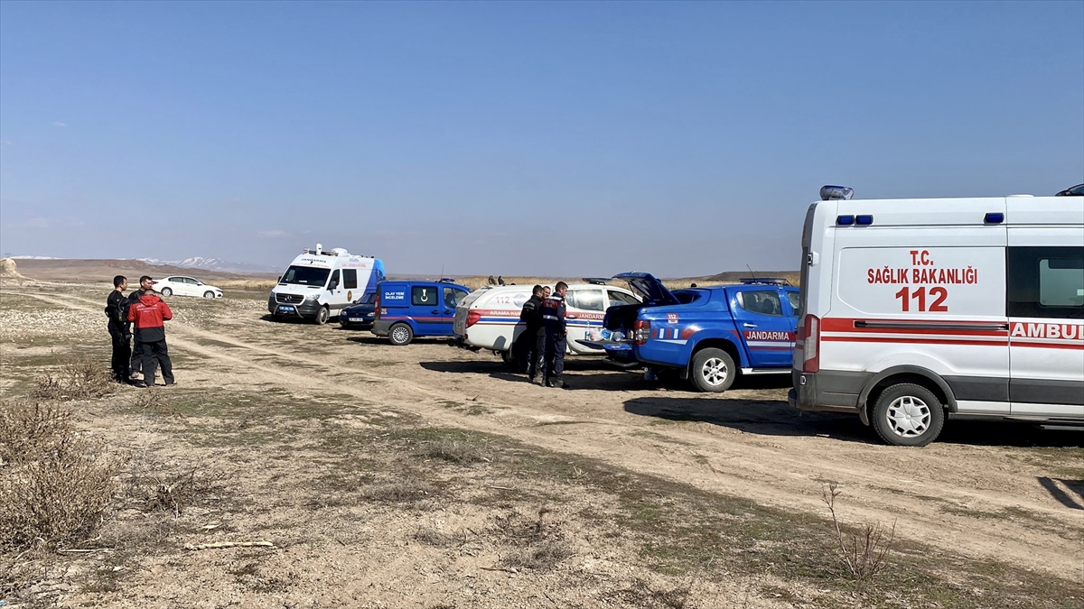 Kırşehir'de kayıp gencin bulunması için çalışmalar devam ediyor