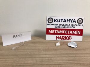 KÜTAHYA (AA) – Kütahya'da uyuşturucu kullananlara yönelik operasyonda, 10 şüpheli