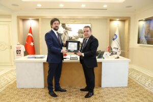 ANTALYA (AA) – Macaristan'ın Ankara Büyükelçisi Viktor Matis, Antalya Büyükşehir