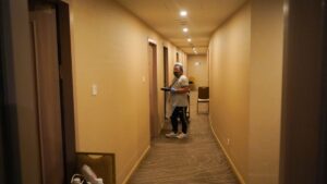 - Ülkeye gelen 3 doz aşılı ziyaretçiler 5 gün, 2