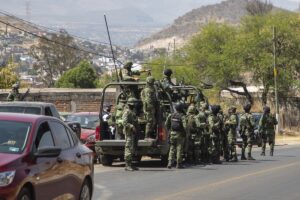 ANKARA (AA) – Meksika'nın Michoacan eyaletinde, horoz dövüşü yaptırılan alandakilere