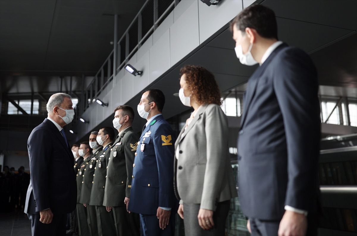 BRÜKSEL (AA) – Milli Savunma Bakanı Hulusi Akar, olağanüstü nitelikteki