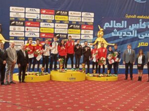 - Milli sporcular Özyüksel ve Ünal, karışık bayrak yarışında bronz