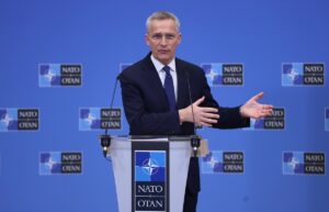 BRÜKSEL (AA) – NATO Genel Sekreteri Jens Stoltenberg, Ukrayna ile