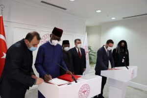 ANKARA (AA) – Sağlık Bakanı Fahrettin Koca, Nijerya Sağlık Bakanı