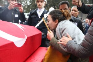 ŞANLIURFA (AA) – Şanlıurfa'da dün silahla ateş açılması sonucu şehit