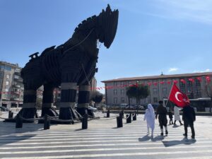 ÇANAKKALE (AA) – Şehitlerin anısına İstanbul'dan yola çıkan Tokat 15'liler