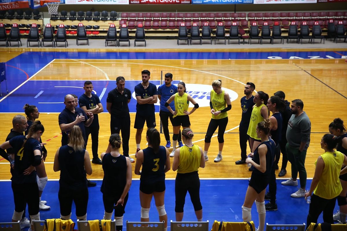 Sosyal proje olarak kurulan voleybol takımı, Sultanlar Ligi yolunda