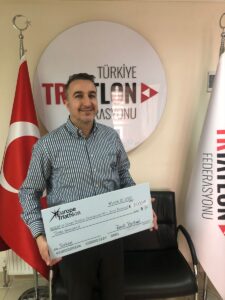 ANKARA (AA) – Türkiye, Ukraynalı triatlon sporcularına destek kampanyasında koordinatör