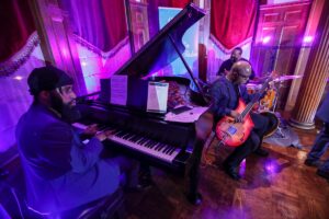 WASHINGTON (AA) – Türkiye'nin Washington Büyükelçiliği, Washington'da 1930'lu ve 1940'lı