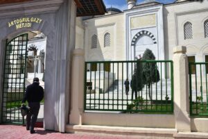 AŞKABAT (AA) – Türkmenistan’da ramazan ayı öncesi camiler ve mescitler