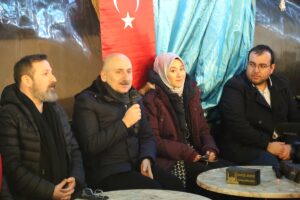 - "Köprümüz enlerin, simgelerin köprüsü. Bu köprü üzerinde binlerce matematik