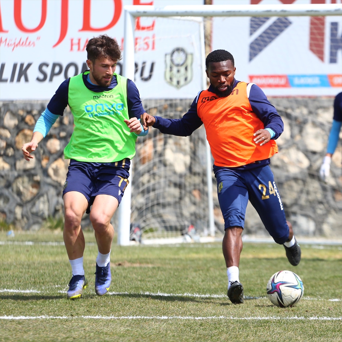 Yeni Malatyaspor, Başakşehir maçının hazırlıklarına devam etti