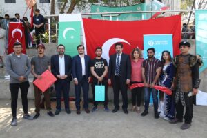 İSLAMABAD (AA) – Yunus Emre Enstitüsü (YEE) ve Okçular Vakfı