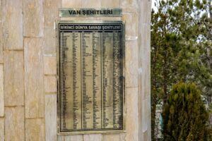 VAN (AA) – Van Yüzüncü Yıl Üniversitesi (YYÜ) Edebiyat Fakültesi