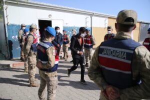 - Malatya'dan son 3 günde Afganistan'a gönderilen düzensiz göçmen sayısı