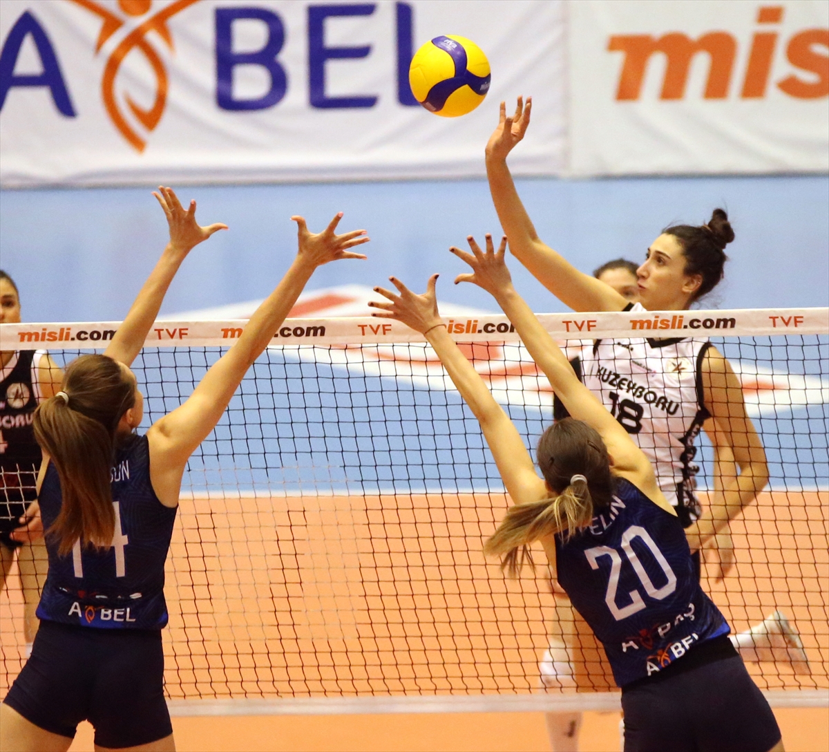 Voleybol: Misli.com Sultanlar Ligi play-off 7-8'incilik etabı