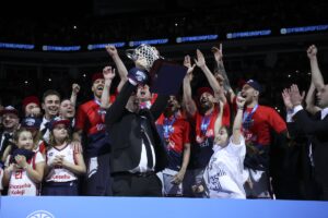 İSTANBUL (AA) – FIBA Erkekler Avrupa Kupası'nda mutlu sona ulaşan